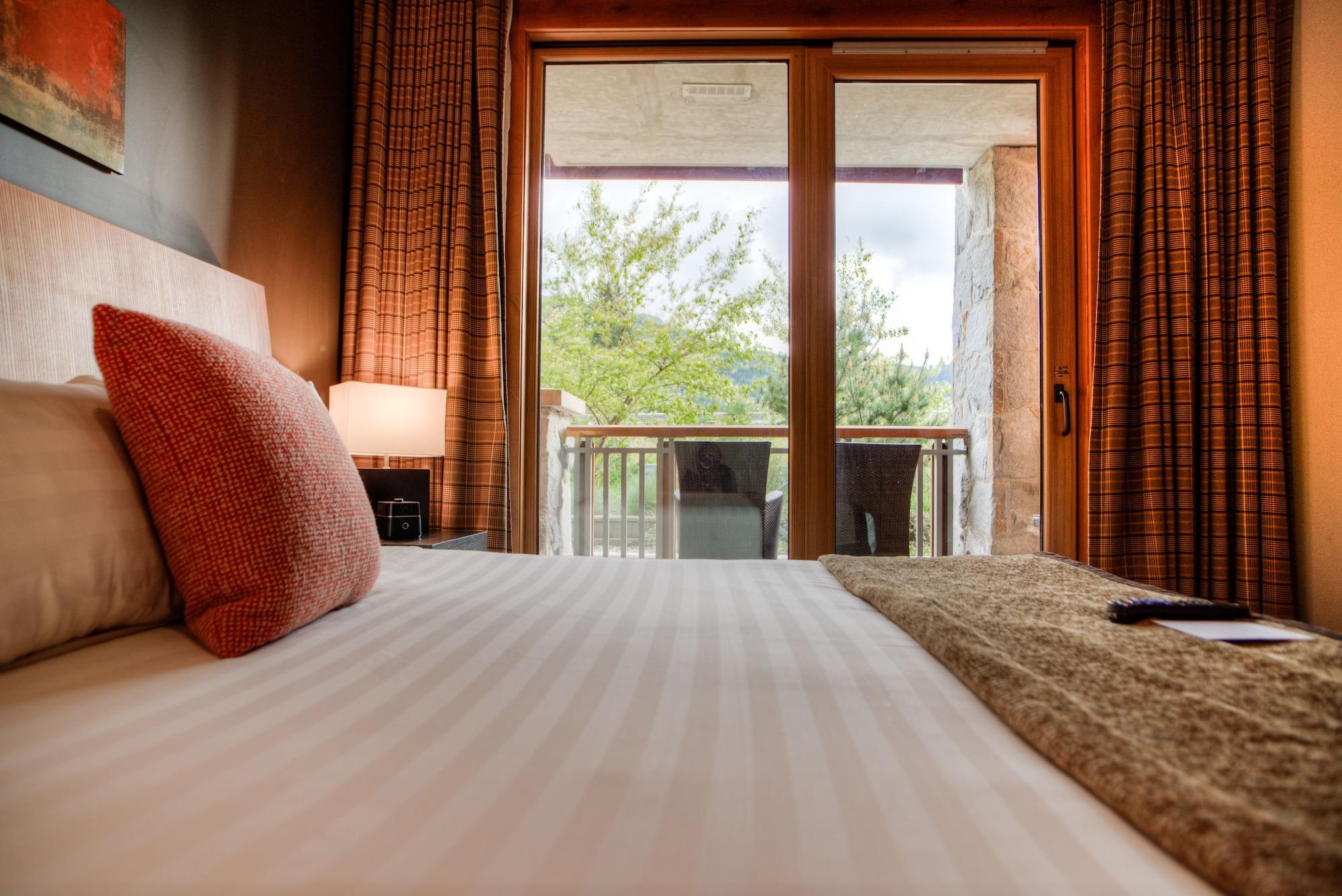 Nita Lake Lodge Whistler Exteriör bild